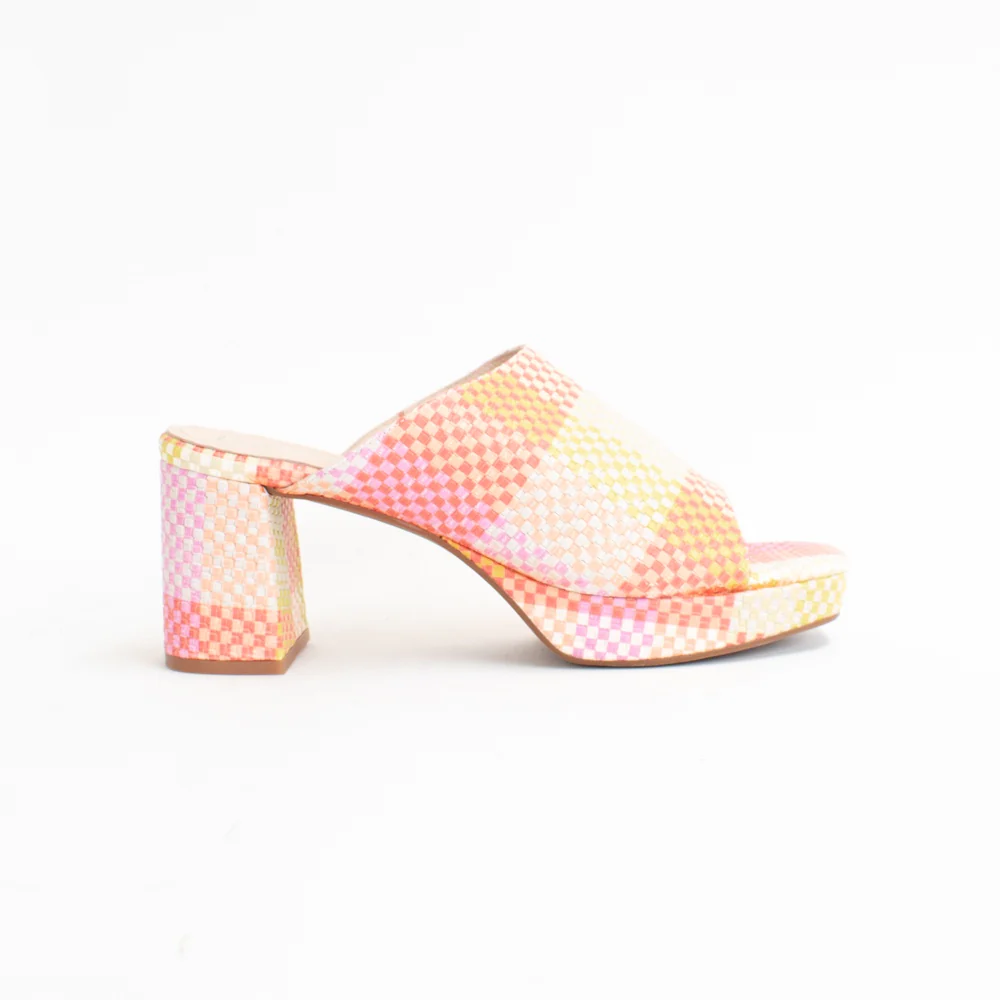 products.gallery.thumbnail_alt