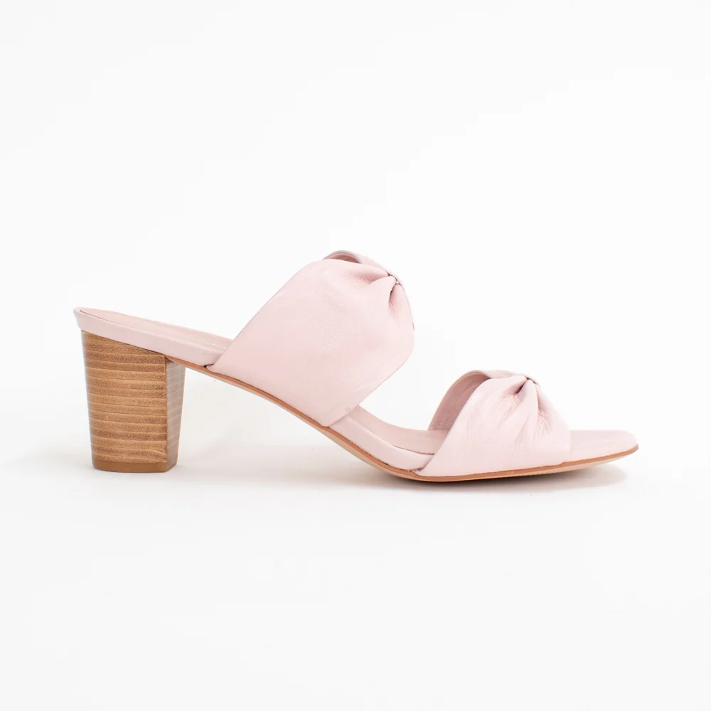 products.gallery.thumbnail_alt